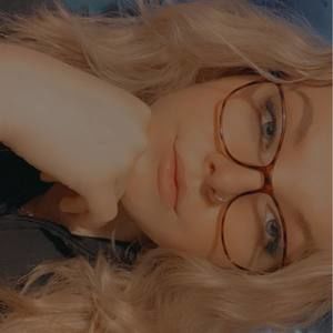 Meet your Posher, Teagan